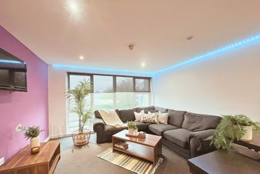 6 bed flat, 2-4 Plymbridge Lane, Crownhill, Plymouth, PL68DE - Image 4